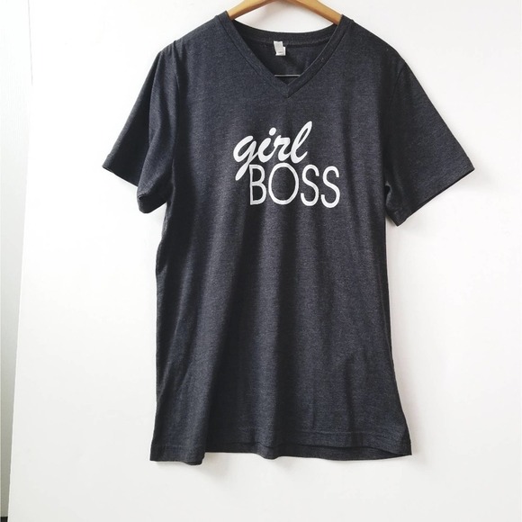 CANVAS girl boss graphic v-neck t-shirt! - Picture 3 of 7